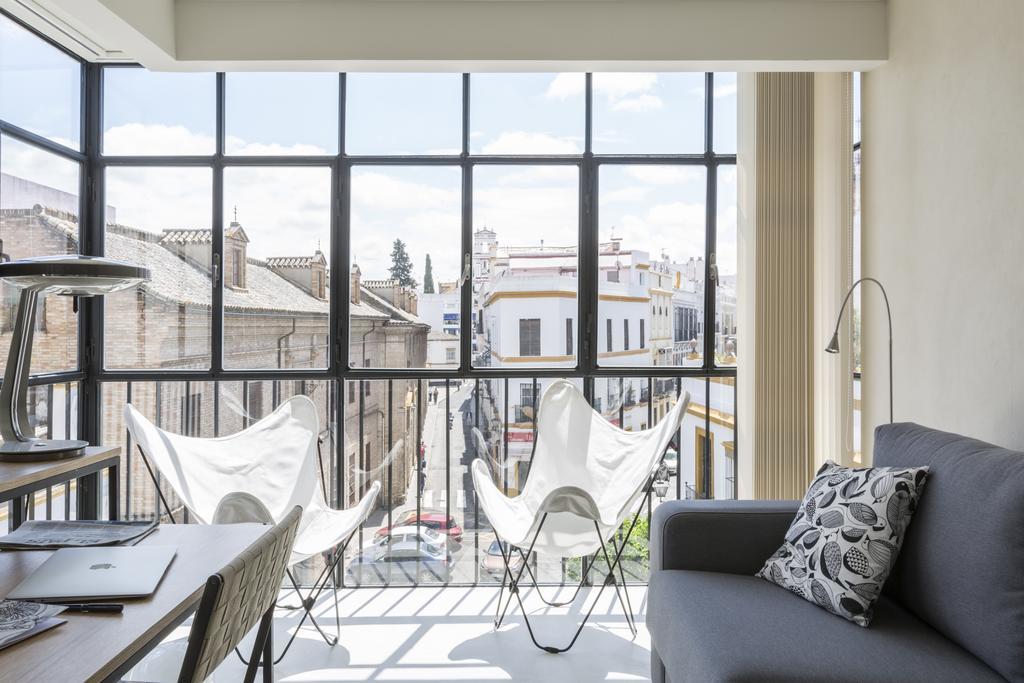 Thesuites Sevilla Exterior photo